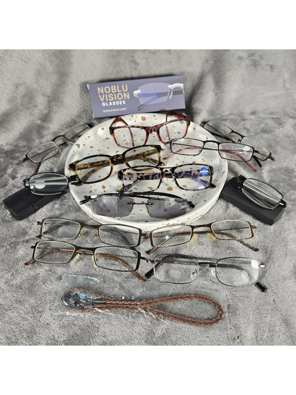 Lot of Mixed Reading Glasses Readers +1.25 +2.00 +2.50 Assorted Frames Travel 14